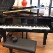 Yamaha C3 silent von 1999 in Zwart glimmend