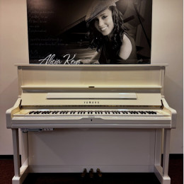 Yamaha Yamaha U1 Silent SH2 von 2015 in Wit glimmend