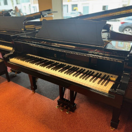 Steinway & Sons B 211 von 1990 in Zwart glimmend