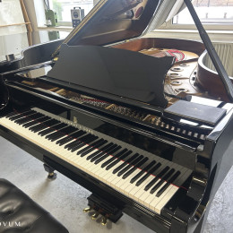 Steinway & Sons B-211 von 1987 in Zwart glimmend