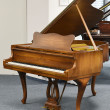 Steinway & Sons M-170 von 1962 in Noten mat