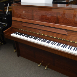 Ibach 123 von 1980 in Mahonie glimmend
